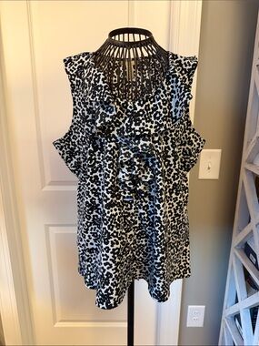 Sleeveless Black and White Ruffle Front Women's Blouse